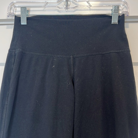 Old Navy Active Go Dry Black flare Leg Women's Pants size small. - Picture 3 of 8